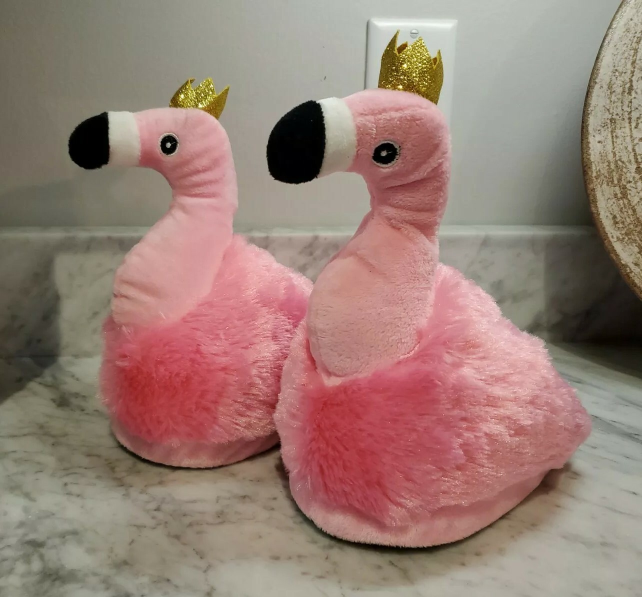 PANTOFOLA D’ORO Girl's Pink Flamingo Ho Slippers Fluffy with G Crowns SIZE 11