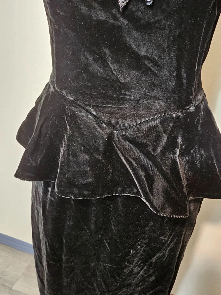 Vestido negro sin tirantes de terciopelo peplum talla S Gunne Sax Jessica Mcclintock años 80 de colección Foto 3 de 4