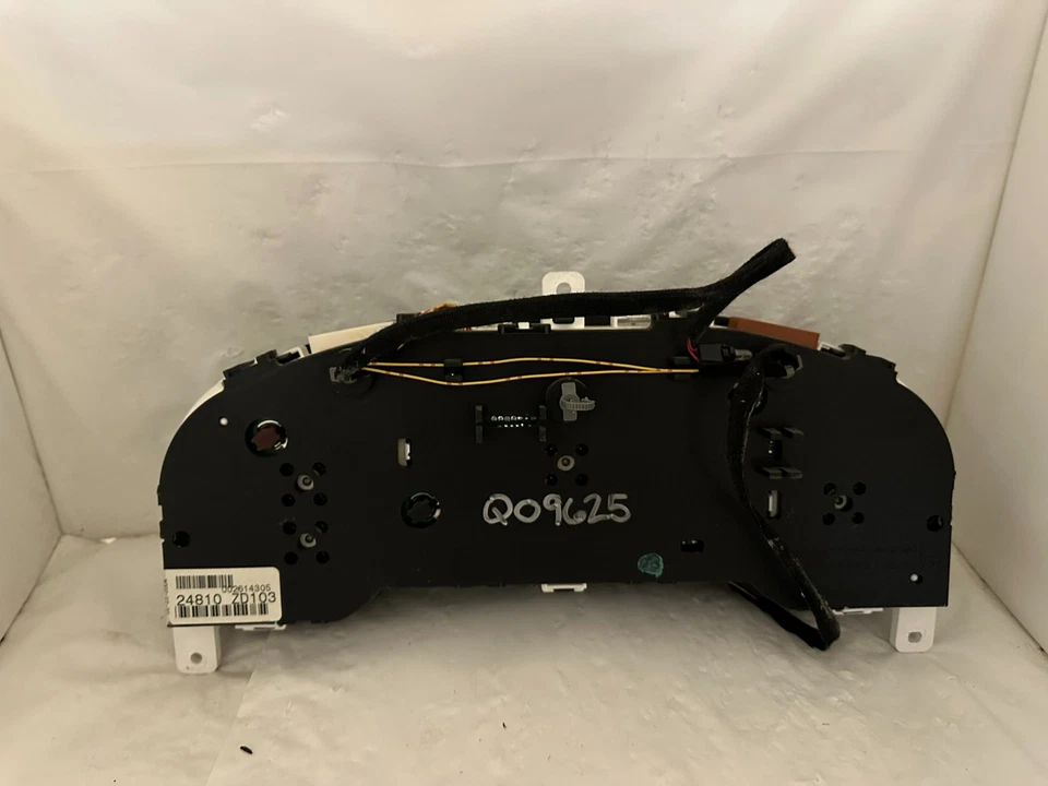 Cuadro de instrumentos velocímetro Nissan Frontier&Xterra 2004 6 cilindros 175.663 millas Foto 2 de 3