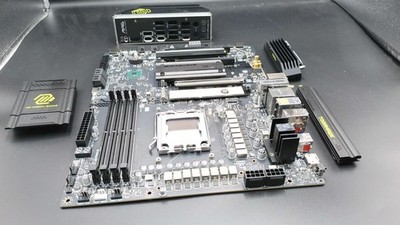 MSI MAG X870 TOMAHAWK WIFI AM5 AMD X870 ATX Motherboard PC1726821
