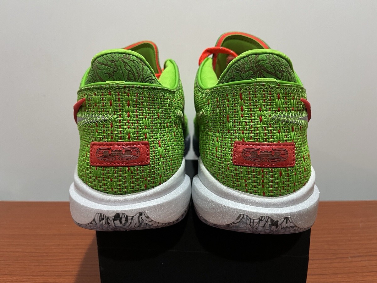 Nike Lebron 20 XX Stocking Stuffer Grinch FJ4955-300 Men's