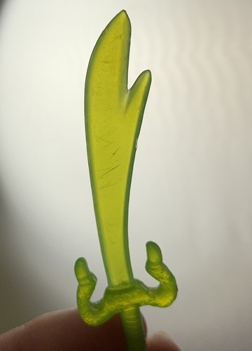 VINTAGE 1993 DOUBLE DRAGON JIMMY BILLY LEE ACTION FIGURE GREEN SWORD WEAPON ONLY - Picture 4 of 6