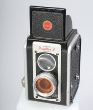 KODAK DUAFLEX ll 6X6 TLR CAMERA WITH FILTER TAKES 620 FILM
