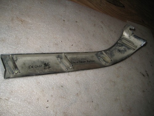 1958 CHEVROLET IMPALA FENDER MUSTACHE TRIM NEAR NOS VERY NICE - Picture 6 of 7