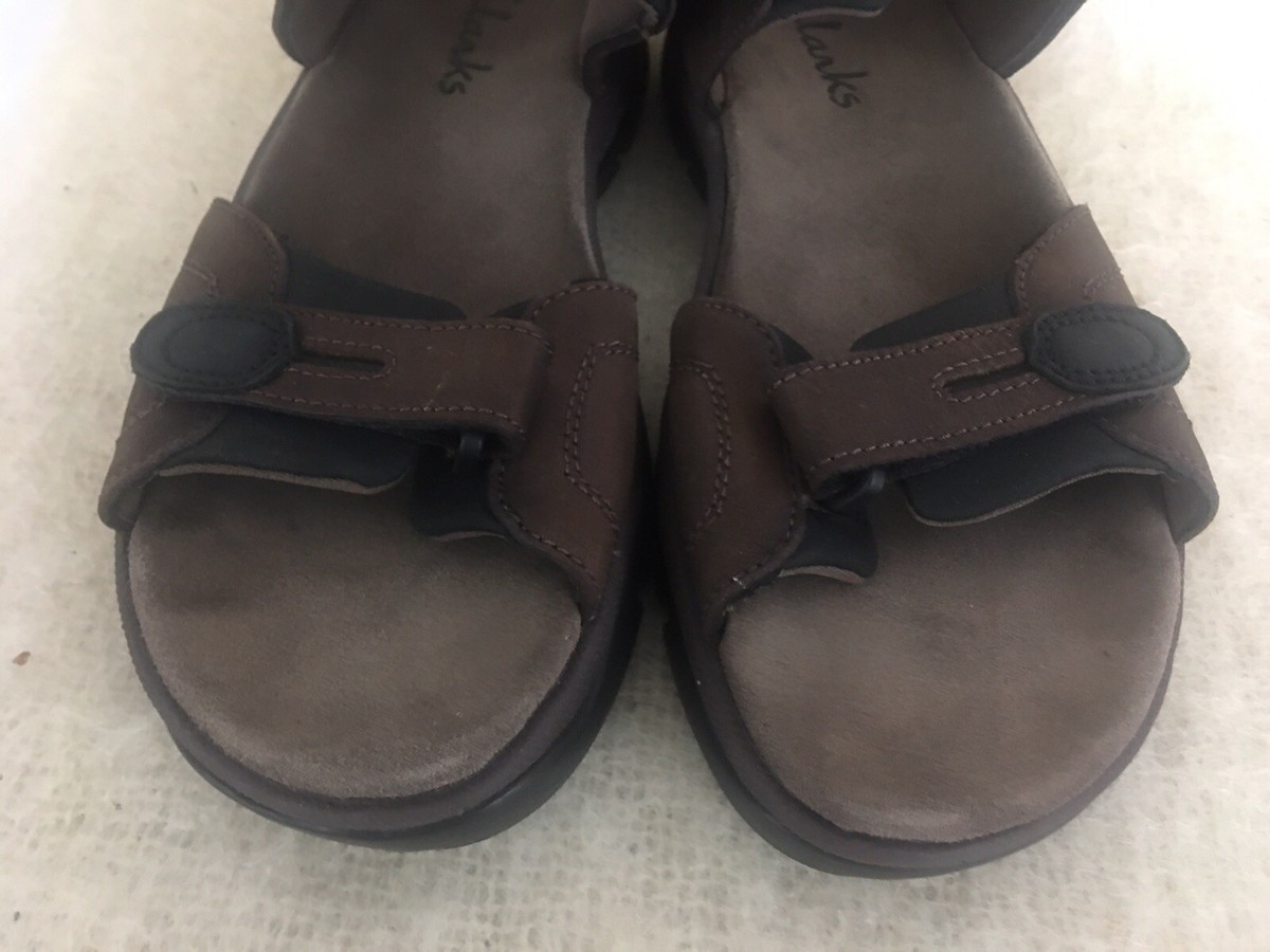 Clarks Active Air Leather Sandals Mens sz 11 M brown 