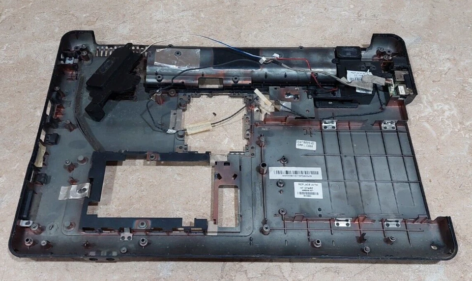 496826-001 39.4AH01.XXX HP BOTTOM COVER LAPTOP CASE PRESARIO CQ60 W/ SPEAKERS - Image 2 of 4