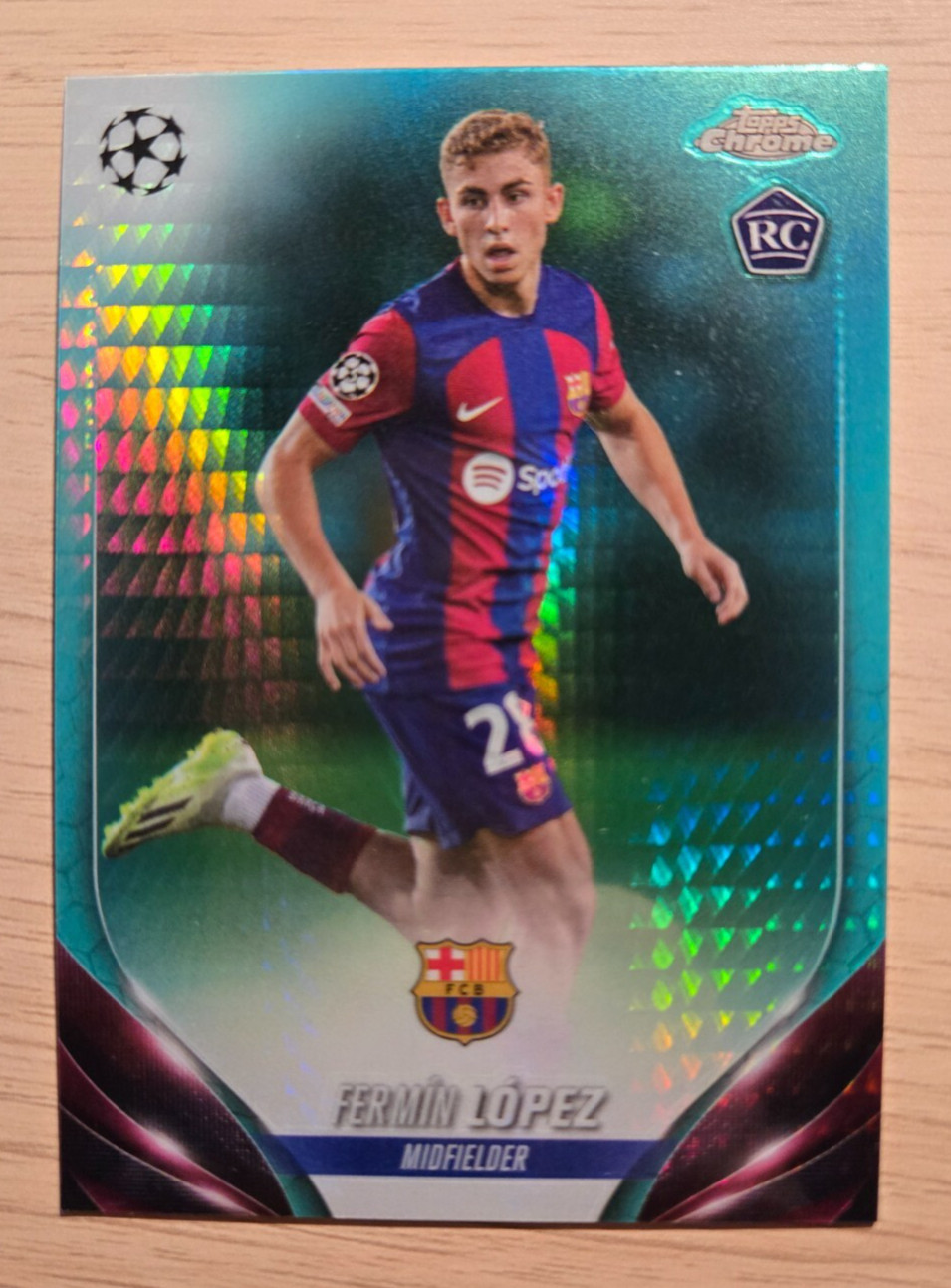 Fermin Lopez Barcelona 2023/24 Topps Chrome UEFA Club AQUA PRISM REFRACTOR #38