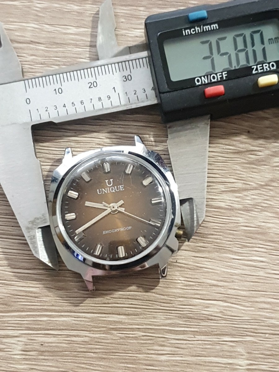 Montre Vintage UNIQUE Années 70 - Mouvement Mécanique 17 Rubis - Pour Pièces