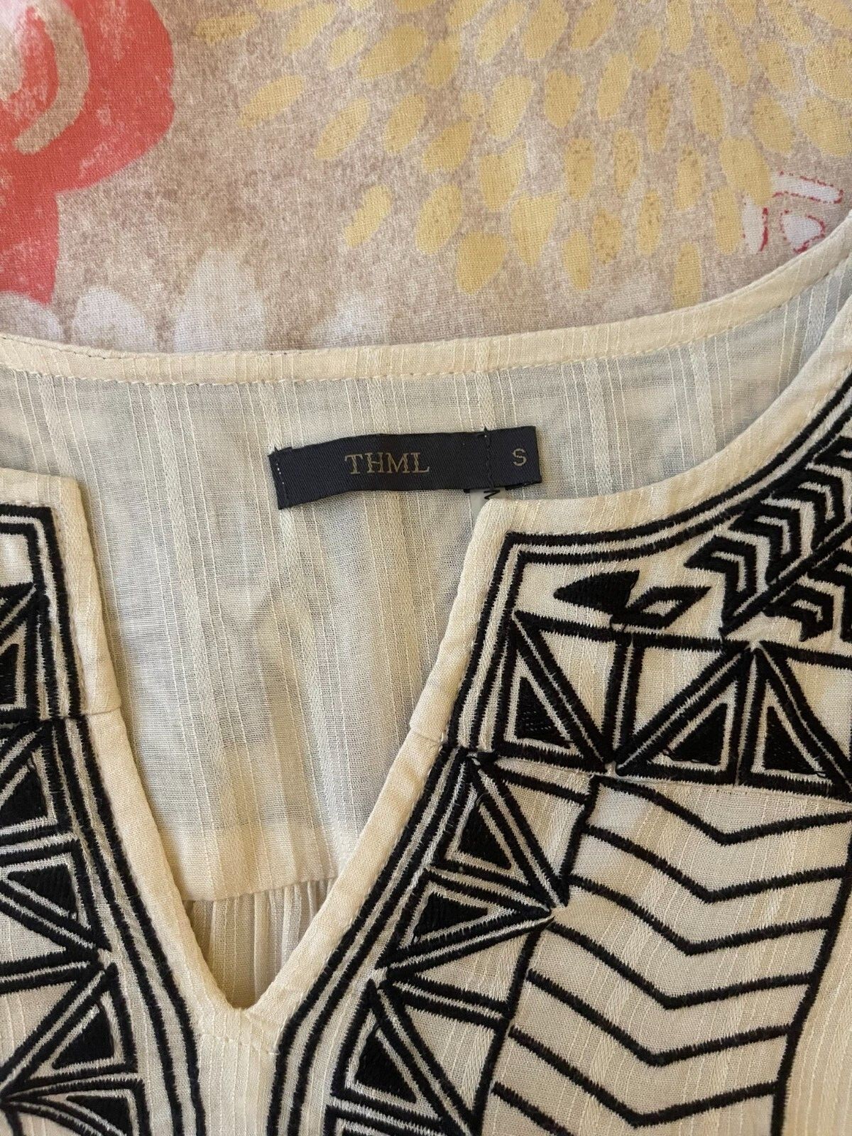 THML top size small aztec pattern - image 3