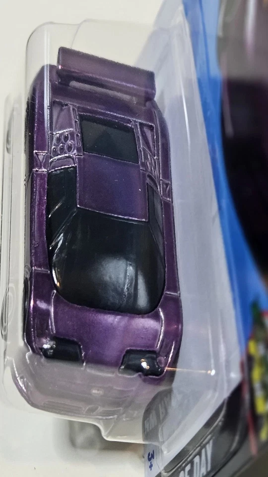 2025 Hot Wheels 94 Bugatti EB110 SS STH 🔥🔥Super Treasure Hunt🔥🔥 - Image 2 of 4