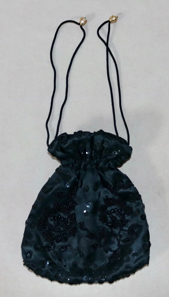 Diseño Floral Negro con Cuentas ~ Bolso Vintage Art Deco con Cordón Muñequera Monedero Foto 2 de 4