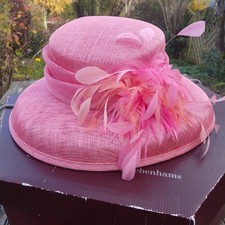 Debenhams Debut Pink Wedding Occasion Races Hat With Pink Feathers And Box