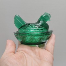 Vintage Green Glass Mini Hen On A Nest Salt Cellar Made In Taiwan 3.5" Chicken 