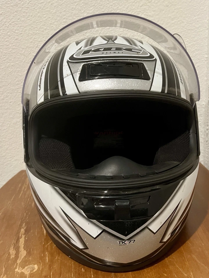 Casco de motocicleta KBC cara completa talla M negro/blanco/plateado Foto 2 de 4