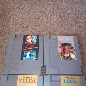 LOT OF 4 NES NINTENDO GAMES = SUPER MARIO BROS. LEGEND OF ZELDA I II LINK CONTRA