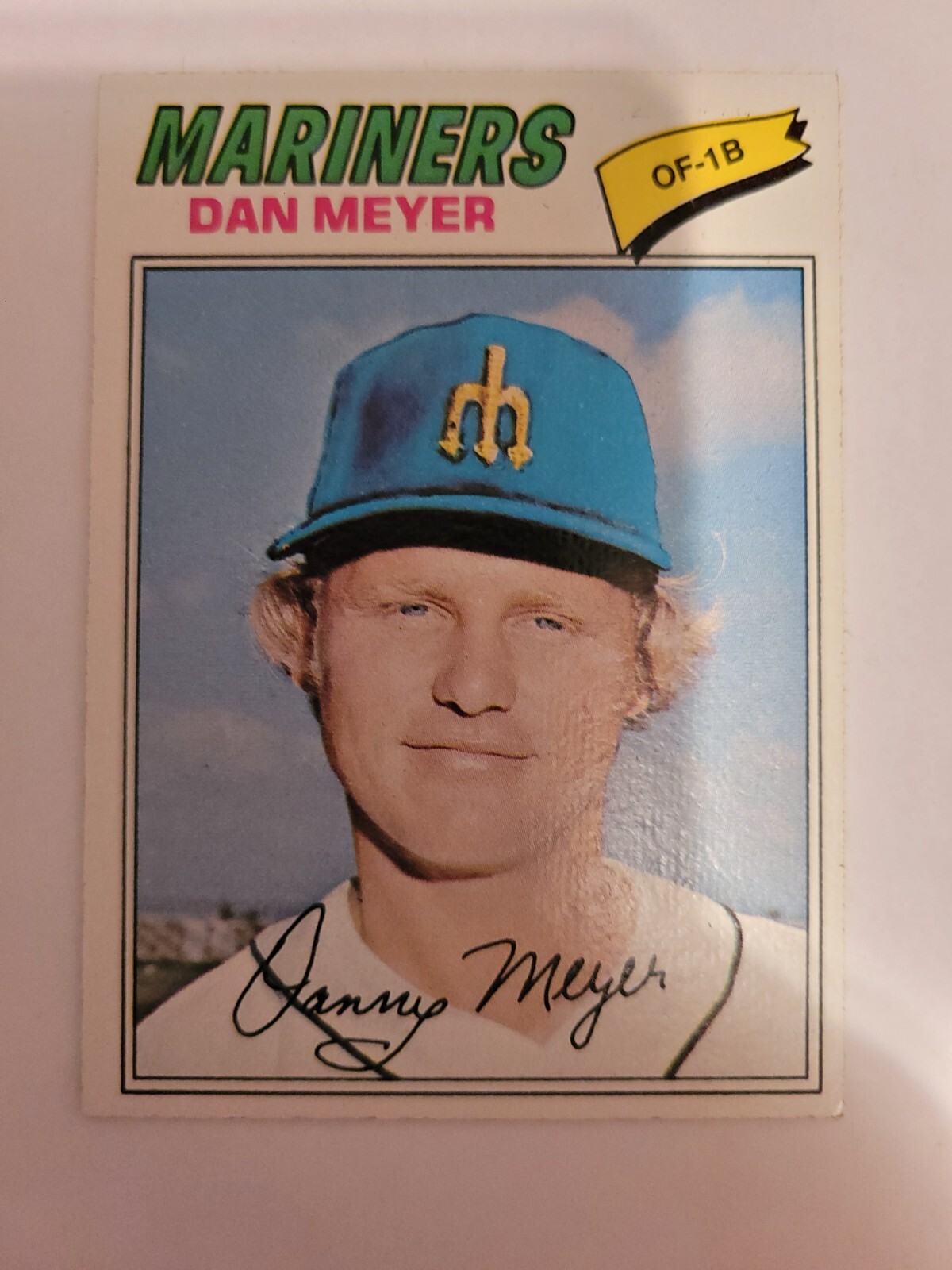 1977 TOPPS DAN MEYER #527 NM