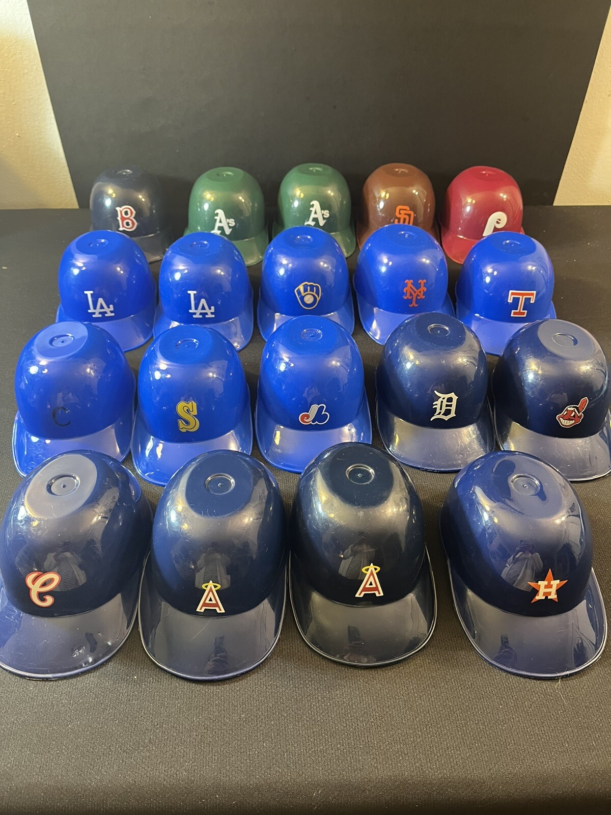 Vintage 70’s Dairy Queen MLB Mini Baseball Helmet Ice Cream Bowls 19