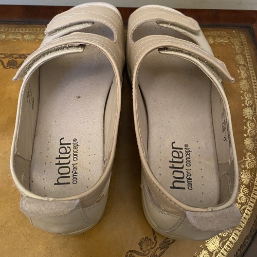 Hotter Comfort Florence Open-Toe Leather Adjustable Walking Sandals - Picture 8 of 12