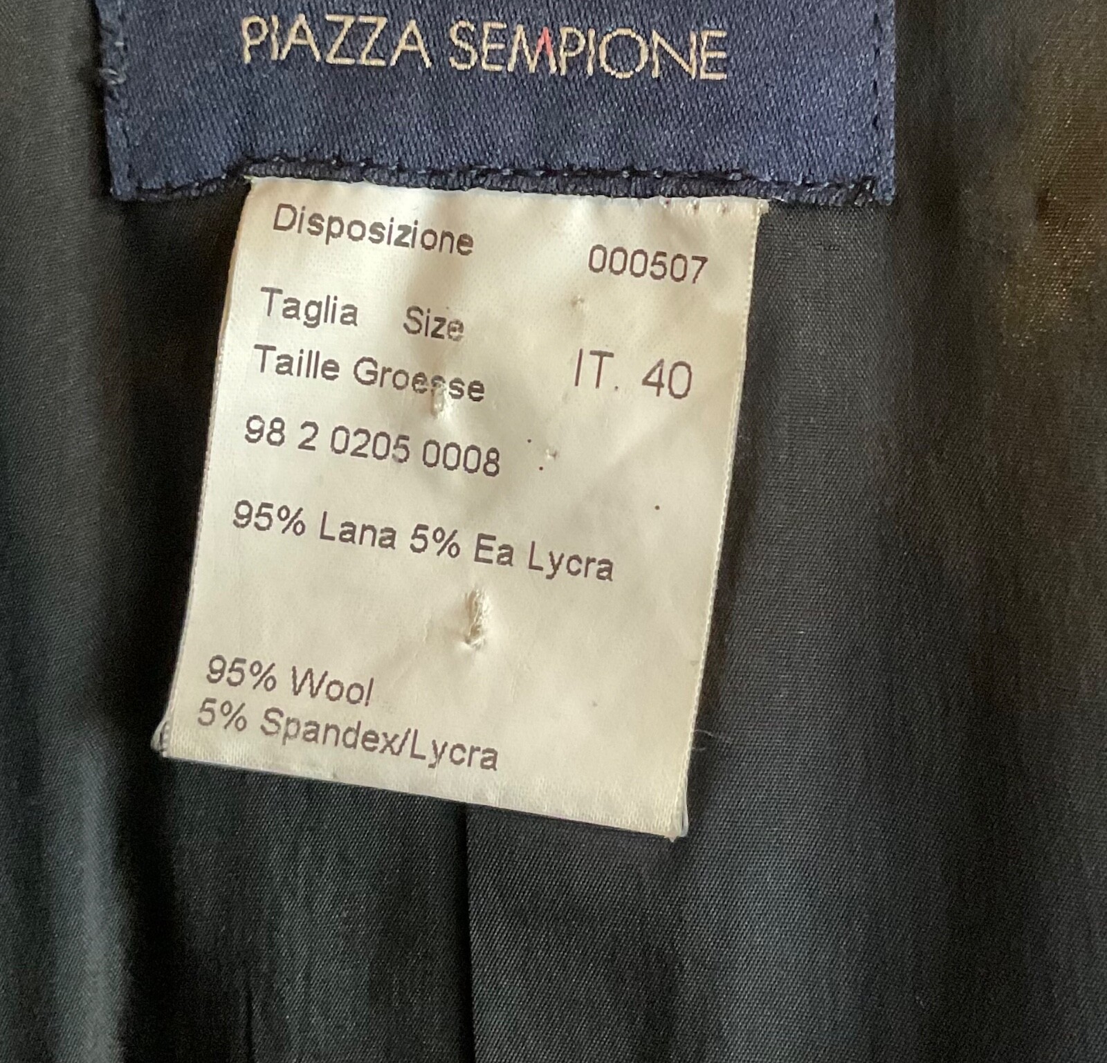 Foto 12 di 13
