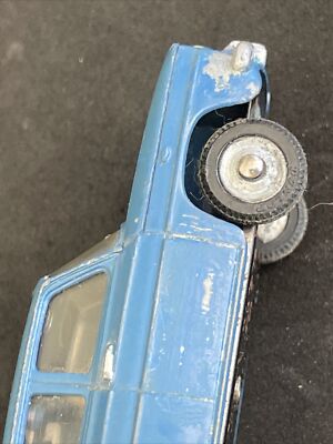 DINKY TOYS RENAULT 8 gordini N°1414 dans sa boîte EUR 5,00 - FR