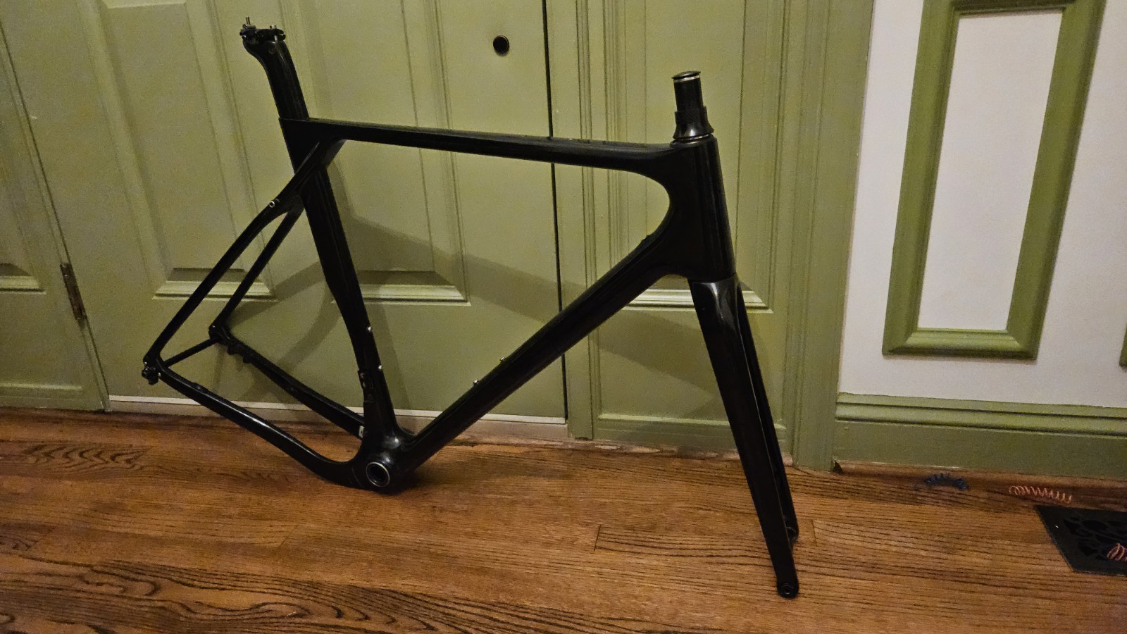2019 Velobuild 56cm Toray Carbon Gravel Bike Frame