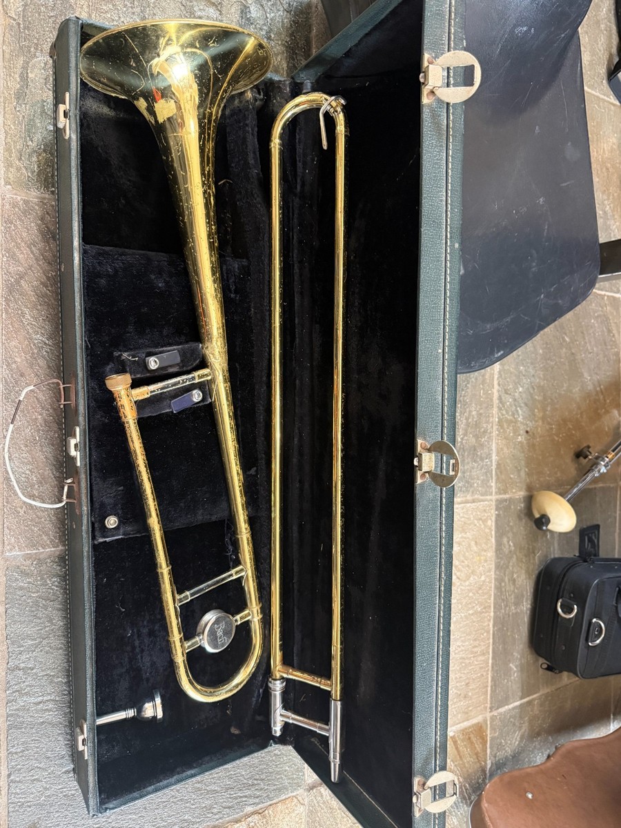 Bach TB300 Trombone with hard case and mouthpiece. Made in USA | eBay