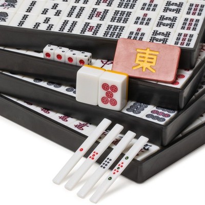 Yellow Mountain Imports Japanse Riichi Mahjong Set - Witte en Gele Groot Formaat Speelstenen met Vinyl Etui