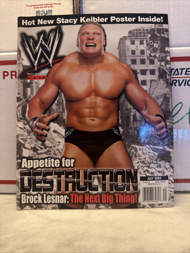 WWE WWF Magazine July 2002 Brock Lesnar With Stacy Kiebler Poster ๐ฅ - Picture 1 of 1