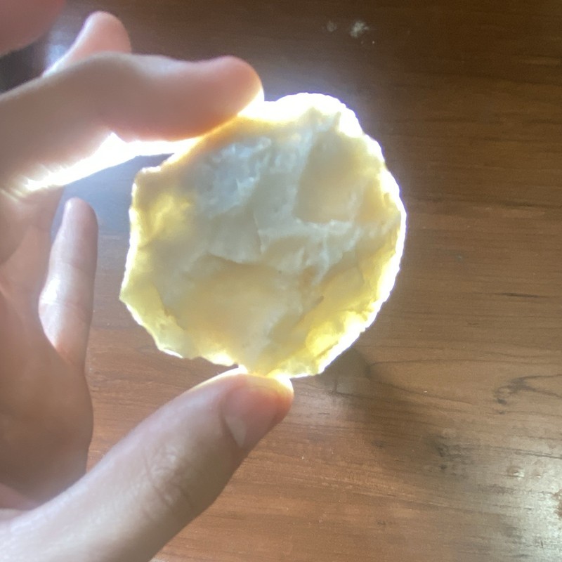 Translucent Paleo Round Scraper