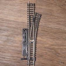 Atlas HO Scale Manual Snap Switch Right Track Turnout 18" R