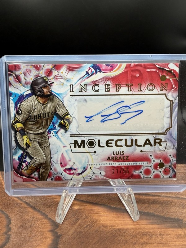 2025 Topps Inception Luis Arraez Molecular Red Auto /55 Padres