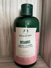 The Body Shop Vitamin E Cream Cleanser 250ml  dented container 