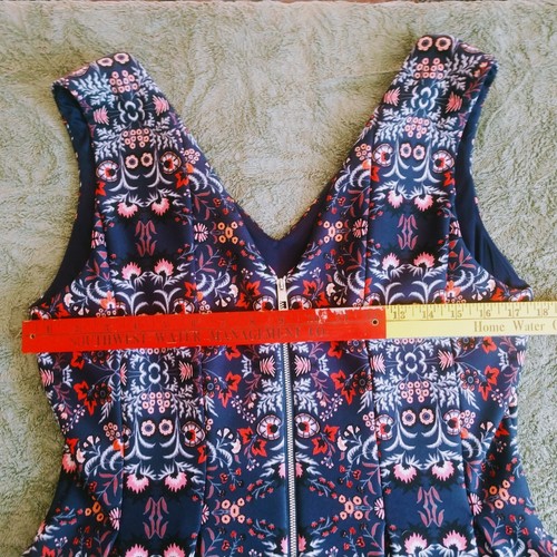 EUC Vince Camuto Fit & Flare Sz 14 Multicolor Tank Top Dress Knee Length Floral - Picture 4 of 12