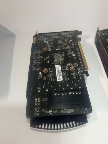 Nvidia GeForce GT ASUS ENGTS450 With A XFX, AMD Radeon HD 6870 1GB - Picture 13 of 15