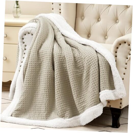Waffle Sherpa Throw Blanket, 50x60 Inches Luxury Plush Throw(50