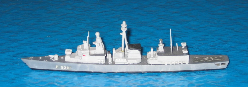 D Fregatte BREMEN, Hansa 337, Metall, 1:1250