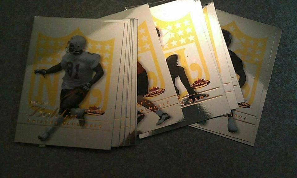 2003 Fleer Mystique GOLD RARE OVERSIZE NFL ROOKIES & SHINING STARS YOU PICK - Image 2 of 4