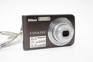 Nikon Coolpix S210 8MP Digital Camera  Battery Charger 1GB SD Card