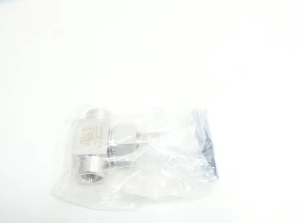 Swagelok SS-6DBF6 Manual Stainless Needle Valve 6000psi 3/8in Npt - Image 4 of 4