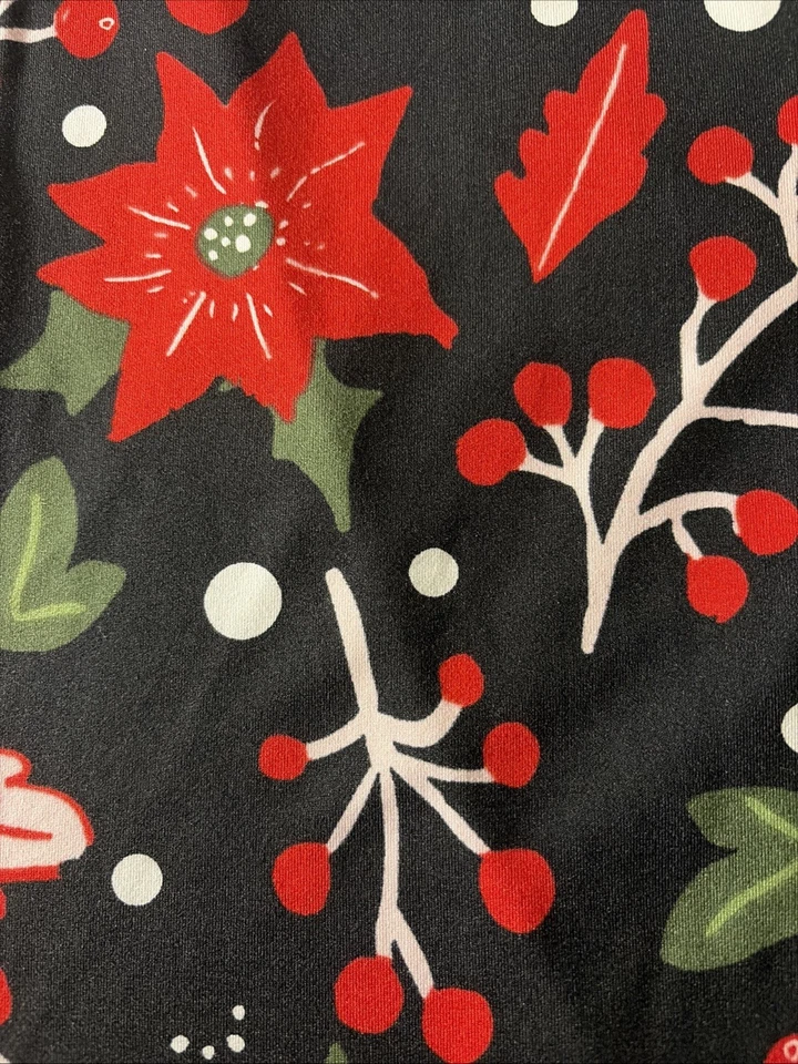 New LuLaRoe Christmas Poinsettias And Holly Berry Leggings Size OS (2-10) NWT - Image 4 of 4
