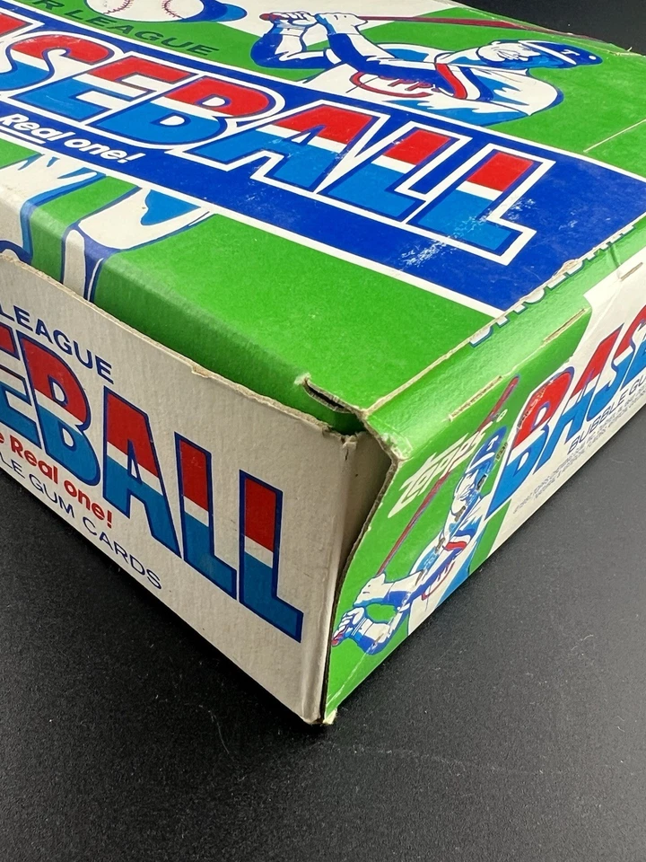 1987 Topps Baseball Cello Box • 24 Sealed Cello Packs • 31 Cards per pack - Image 3 of 4