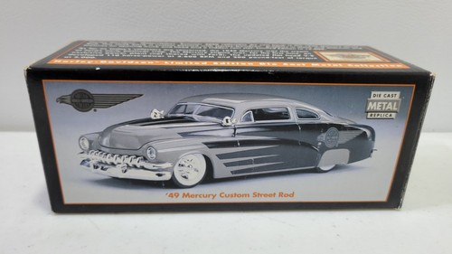 Harley Davidson 1949 Mercury Custom Street Rod Bank 1:25 Scale Liberty Classics - 第 1/11 張圖片