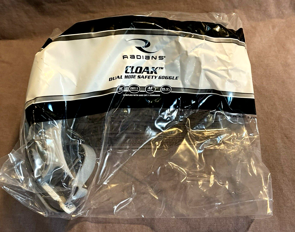Radians DMG11 Cloak Dual Mold Protective Goggle w/ Gray Frame, Clear