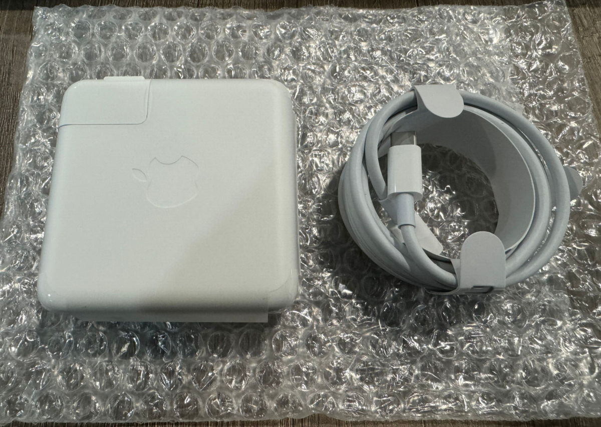 APPLE 2020 MacBook Pro 13 APPLE 2020 MacBook Pro 13