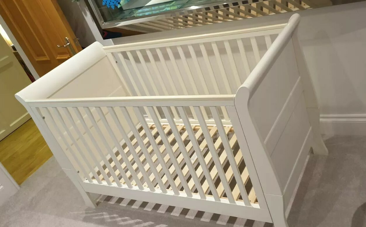 mia sleigh cot bed
