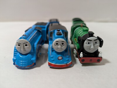コリンシアン　MLBミニチュアーズ2コンプセット　緑23体　青1体 TOMY Capsule Plarail Shooting Star Gordon & Streamlined Thomas