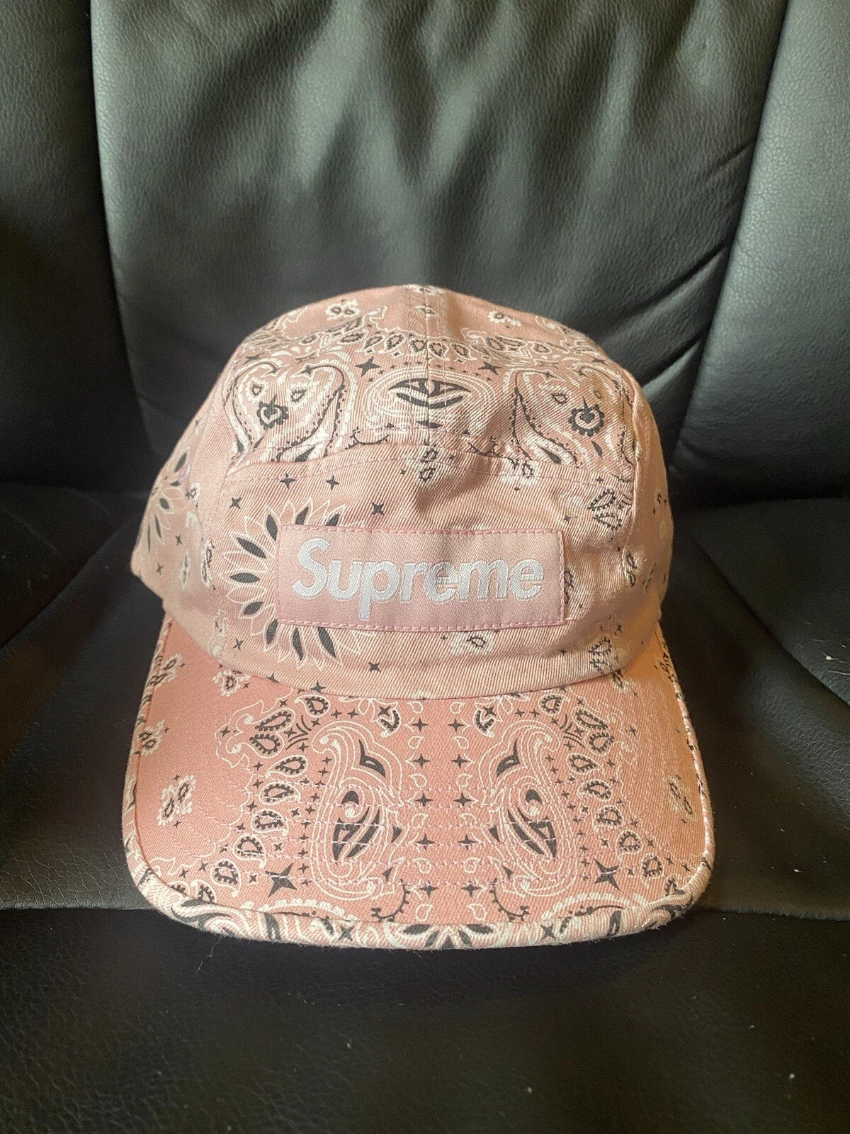 Casquette de camp 5 panneaux rose Supreme