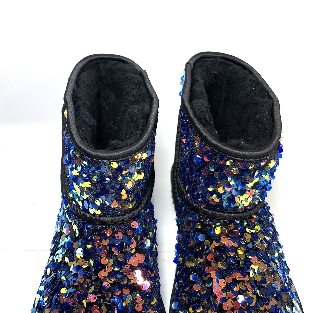 UGG☆Classic Mini Stellar Sequin☆ブラック 【公式通販】