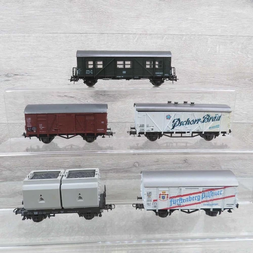 ROCO - H0 - DB - 5-tlg. Konvolut Güterwagen - #AJ8922