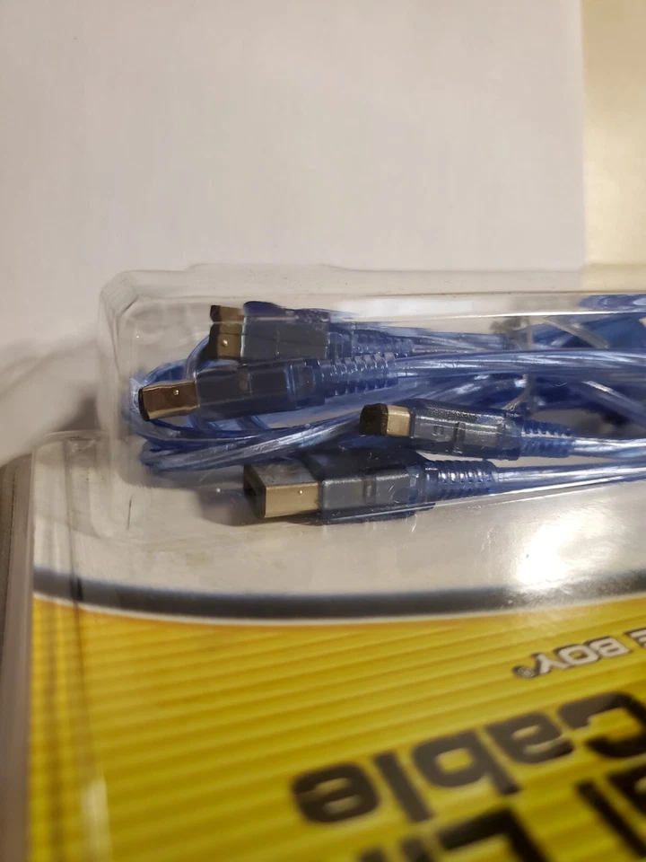 JoyTech Dual Link Cable for use with Game Boy. Blue Color - Image 3 of 3